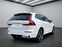 Gebraucht Volvo XC60 R-Design 197 PS (144 kW) 2022 Weiß SUV