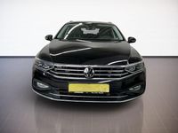 Gebraucht VW Passat Elegance 150 PS (110 kW) 2021 Deep black perleffekt Kombi