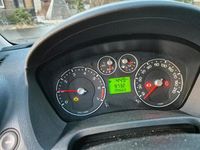 Gebraucht Ford Fiesta 70 PS (51 kW) 2006 Rot Kleinwagen