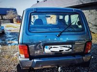 Gebraucht Lada niva 83 PS (61 kW) 2015 Schwarz SUV