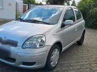 Gebraucht Toyota Yaris 88 PS (64 kW) 2004 Silber Kleinwagen