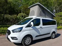Gebraucht Ford Transit Custom 150 PS (110 kW) 2023 Weiß Van / Kleinbus