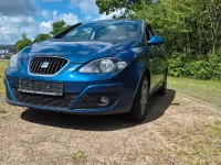 Gebraucht Seat Altea 105 PS (77 kW) 2014 Blau Limousine