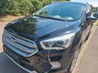 Gebraucht Ford Kuga Titanium 179 PS (131 kW) 2018 Schwarz SUV