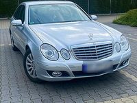 Gebraucht Mercedes E320 224 PS (164 kW) 2008 Silber Limousine