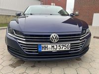 Gebraucht VW Arteon 150 PS (110 kW) 2018 Blau Kleinwagen
