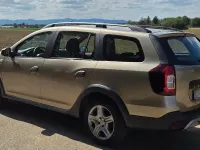 Gebraucht Dacia Logan MCV Stepway 101 PS (74 kW) 2020 Gold Limousine