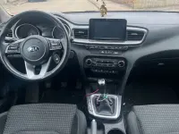 Gebraucht Kia Ceed Attract 99 PS (72 kW) 2018 Rot Kleinwagen