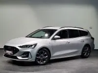 Usado Ford Focus ST-Line X 116 CV (85 kW) 2025 Plateado Familiar