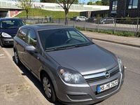 Usata Opel Astra 105 CV (77 kW) 2004 Grigio Berlina