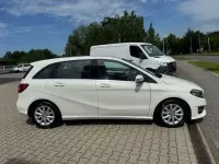 Gebraucht Mercedes B180 165 PS (121 kW) 2015 Andere Kleinwagen