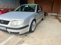 Gebraucht VW Bora Comfortline 101 PS (74 kW) 1999 Silber Limousine