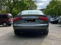 Gebraucht Audi A4 Ambiente 179 PS (131 kW) 2013 Grau Limousine