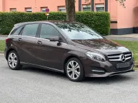 Gebraucht Mercedes B180 109 PS (80 kW) 2016 Braun Kleinwagen