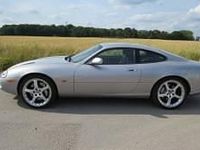 Gebraucht Jaguar XKR 363 PS (266 kW) 2000 Silber Coupé