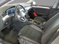 Gebraucht VW Passat Elegance 200 PS (147 kW) 2022 Grau Kombi