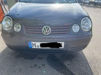 Gebraucht VW Polo Basis 54 PS (39 kW) 2003 Schwarz Limousine