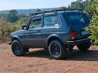 Second-hand Lada niva 83 CP (61 kW) 2020 Gri SUV