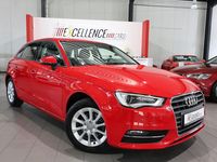 Gebraucht Audi A3 Attraction 150 PS (110 kW) 2015 Rot Limousine