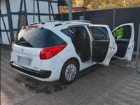 Gebraucht Peugeot 207 Tendance 75 PS (55 kW) 2008 Weiß Kombi