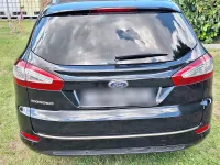 Gebraucht Ford Mondeo 163 PS (119 kW) 2014 Schwarz Kombi
