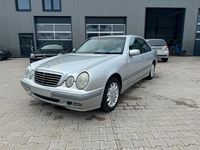 Gebraucht Mercedes E280 Elegance 204 PS (150 kW) 2000 Silber Limousine