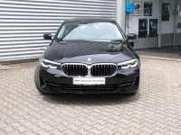 Gebraucht BMW 540 333 PS (244 kW) 2023 Schwarz Limousine