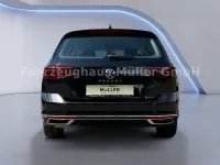 Usata VW Passat Elegance 200 CV (147 kW) 2024 Nero Station wagon