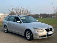 Gebraucht BMW 525 163 PS (119 kW) 2005 Grau Kombi