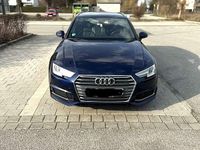 Second-hand Audi A4 S-Line 190 CP (139 kW) 2019 Albastru Break