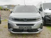 Second-hand Opel Combo 131 CP (96 kW) 2024 Andere farbe Monovolum