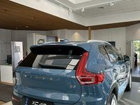 Gebraucht Volvo XC40 Core 163 PS (119 kW) 2024 Blau SUV