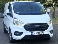 Gebraucht Ford 300 Trend 131 PS (96 kW) 2020 Weiß Van / Kleinbus