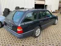 Gebraucht Mercedes E300 1992 Schwarz Kombi