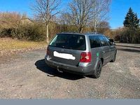 Second-hand VW Passat 122 CP (89 kW) 2005 Gri Break