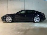 Gebraucht Porsche Panamera Turbo S 630 PS (463 kW) 2023 Tiefschwarzmetallic Kleinwagen