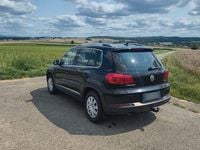 Gebraucht VW Tiguan Cup 140 PS (102 kW) 2014 Schwarz SUV