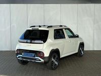 Neu Hyundai Inster 83 kW (114 PS) 2026 Unbleached ivory Kleinwagen