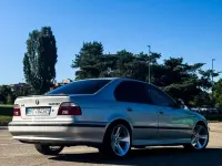 Gebraucht BMW 523 Performance 170 PS (125 kW) 1999 Silber Limousine