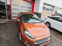 Używany Ford Fiesta SYNC Edition 80 KM (58 kW) 2014 Złoty Hatchback