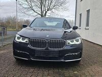 Gebraucht BMW 730L 265 PS (194 kW) 2019 Schwarz Limousine