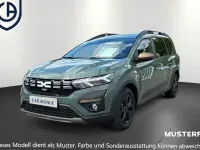 Neu Dacia Jogger Journey 110 PS (80 kW) 2026 Beige Van / Kleinbus