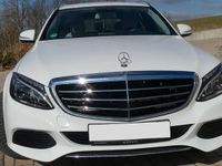 Gebraucht Mercedes C220 170 PS (125 kW) 2015 Weiß Kombi