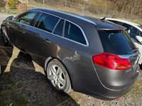 Gebraucht Opel Insignia Edition 160 PS (117 kW) 2011 Karbongrau Kombi