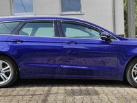 Gebraucht Ford Mondeo Titanium 150 PS (110 kW) 2015 Blau Kombi