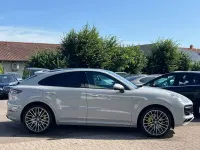 Gebraucht Porsche Cayenne Platinum Edition 340 PS (250 kW) 2022 Grau SUV