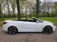 Gebraucht Opel Cascada 170 PS (125 kW) 2015 Weiß Cabrio
