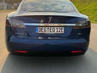 Second-hand Tesla Model S 386 kW (525 CP) 2017 Albastru Hatchback