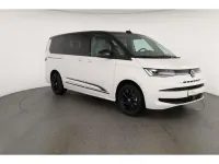 Second-hand VW Multivan Life 150 CP (110 kW) 2026 Monovolum