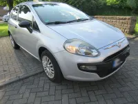 Gebraucht Fiat Punto 65 PS (47 kW) 2011 Silber Kleinwagen